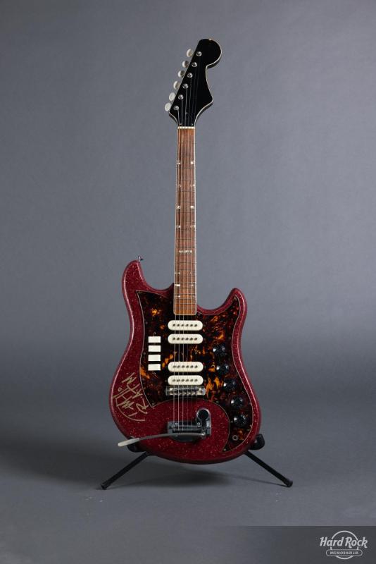 Sparkle Red Guitar