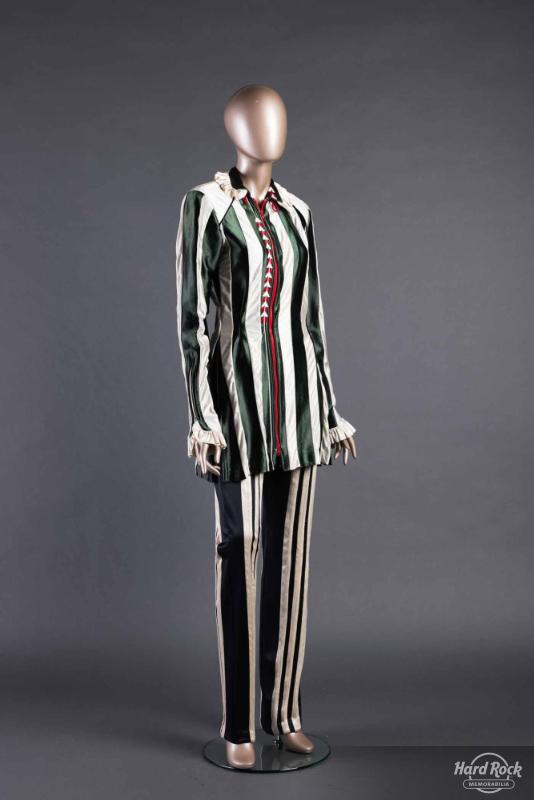 Two-Piece Stage Ensemble